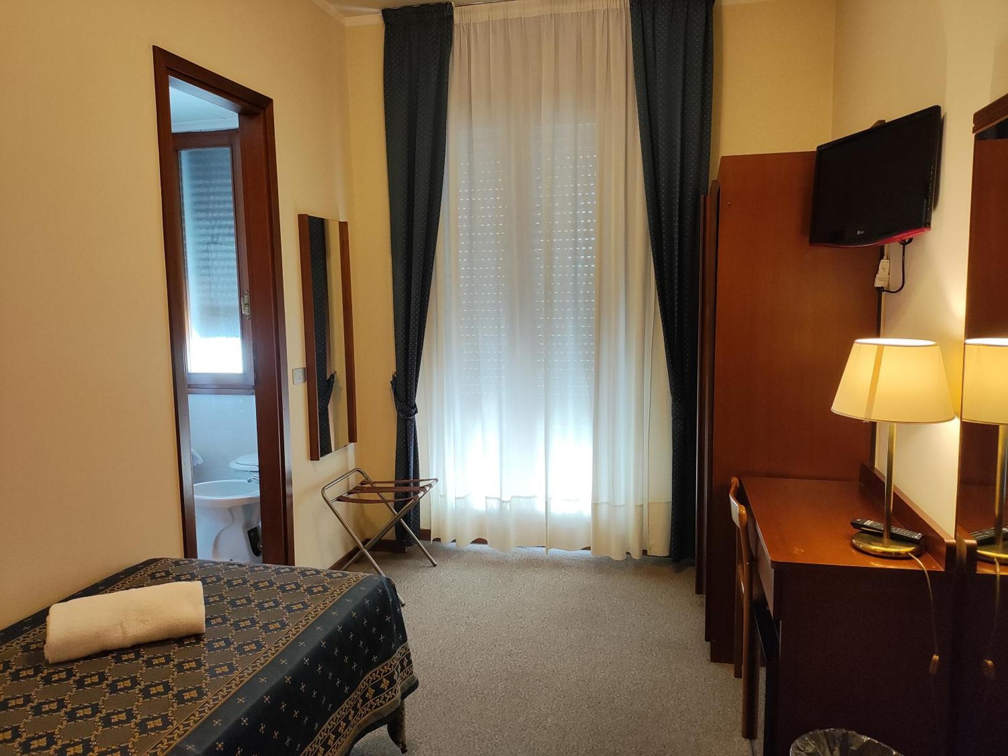 Hotel Firenze Abano Terme Exterior foto